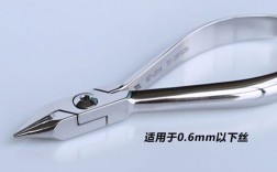 正畸钳子意外断裂后，该用什么粘合剂修复才能确保强度和医疗安全？