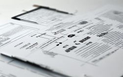 济南医保报销政策，哪些项目可报？比例多少？流程怎么走？