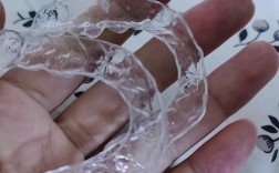 牙齿矫正后不带保持器，矫正效果真的会反弹回原样吗？