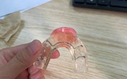 口腔正畸颌垫制作的关键步骤有哪些？材料选择与注意事项如何？