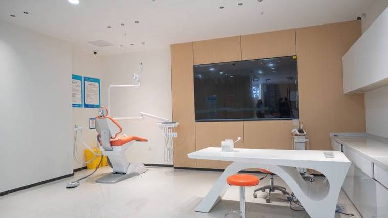 西北种植牙技术如何?选医院要注意哪些关键问题?-图3 西北种植牙技术如何?选医院要注意哪些关键问题?-图3