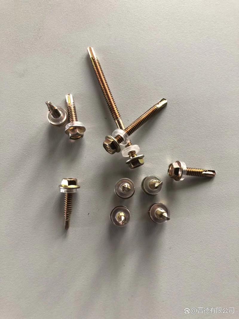 种在牙里面的钉子究竟有多长?-图3 种在牙里面的钉子究竟有多长?-图3