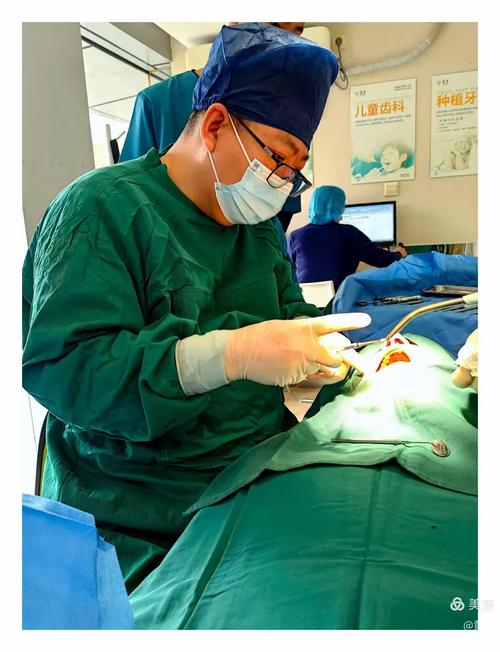 上海泰康拜博口腔医生-图2