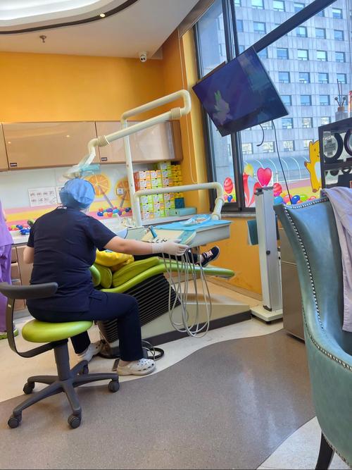 儿童去拜博口腔医院，有哪些让家长放心的儿童牙科服务？-图1