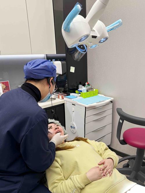 上海九院种牙患者真实感受如何？效果与体验究竟怎样？-图3