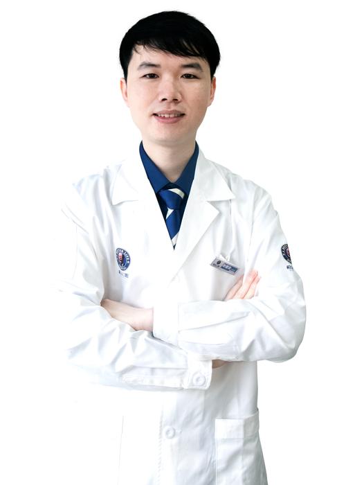 省口腔种牙最好的医生是谁？-图2