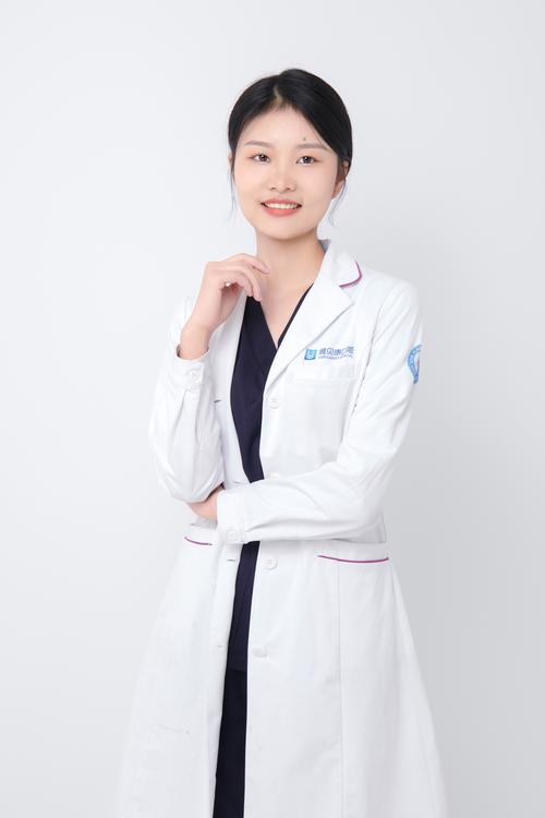 广州拜博口腔护士的工作内容与待遇如何？-图2