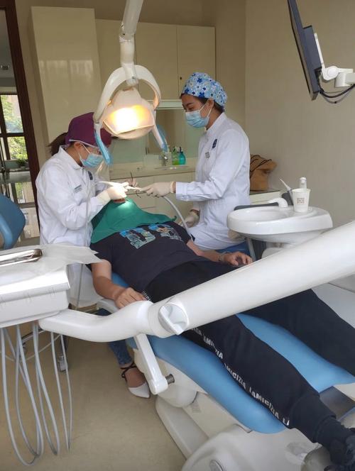 拜博口腔高费用-图1