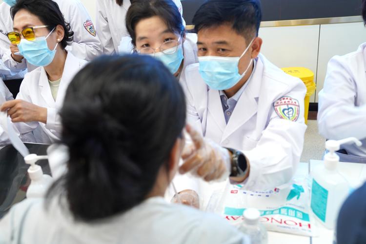 中华医学院正畸委员会如何推动正畸学科规范化发展？-图2