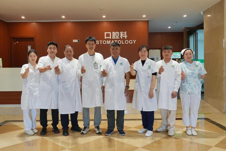 越秀区口腔医院种牙效果怎么样？价格贵不贵？-图3