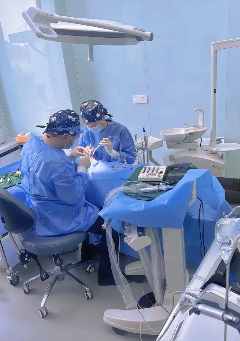 石家庄三博口腔种牙效果好不好？价格贵不贵？技术靠谱吗？-图1