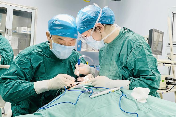 广州三甲医院正畸手术-图3 广州三甲医院正畸手术-图3