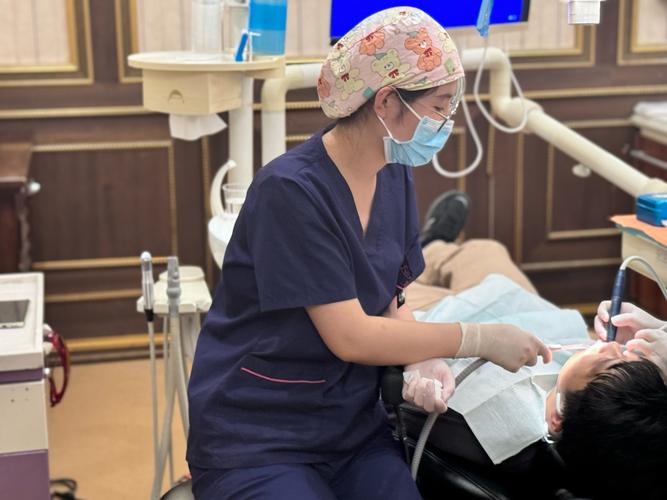 北大口腔正畸医生周琳擅长哪些牙齿矫正技术?-图3 北大口腔正畸医生周琳擅长哪些牙齿矫正技术?-图3