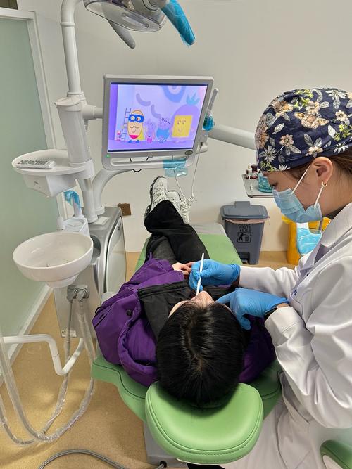 如何正确使用口腔测量台？操作步骤与注意事项有哪些？-图1