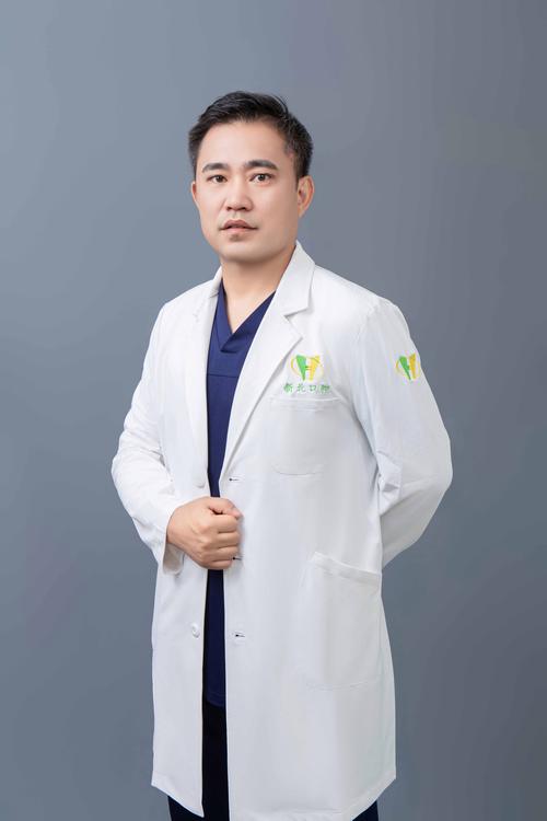 广东比较好的正畸医生有哪些？怎么选靠谱的？-图1