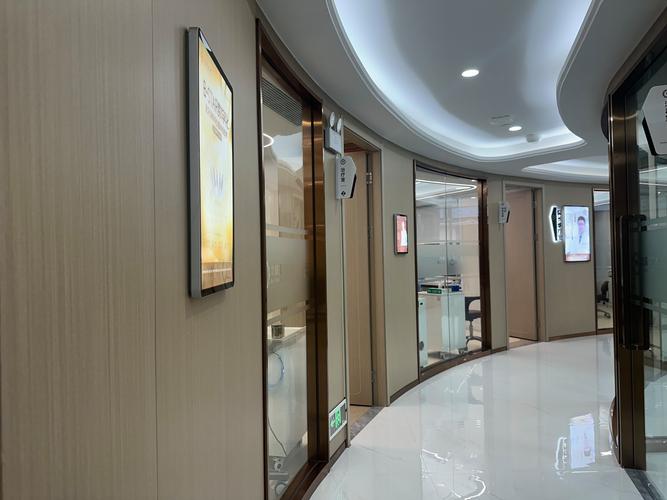 成都五医院正畸效果好不好？技术和服务靠谱吗？价格如何？-图2