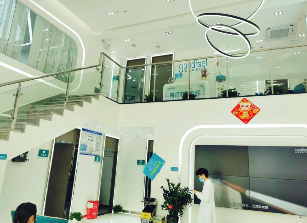 深圳种牙选哪家牙科好？专业靠谱机构怎么找？-图3