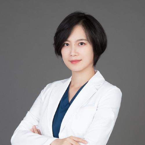 大连市牙齿正畸的名医有哪些？如何挑选靠谱的？-图2