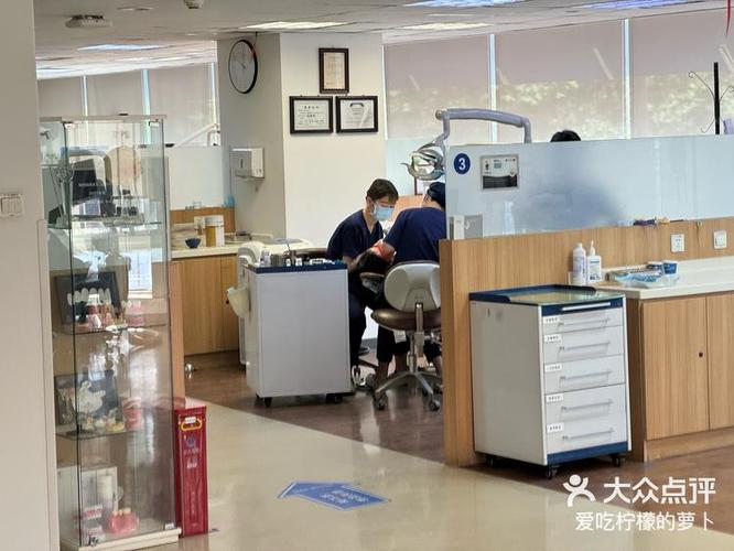 邻面去釉正畸效果如何？有哪些利弊？-图3