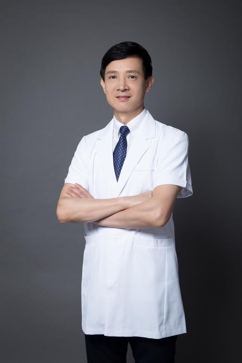 贵州省省医正畸科医生怎么选？专业度、技术与正畸效果如何？-图1