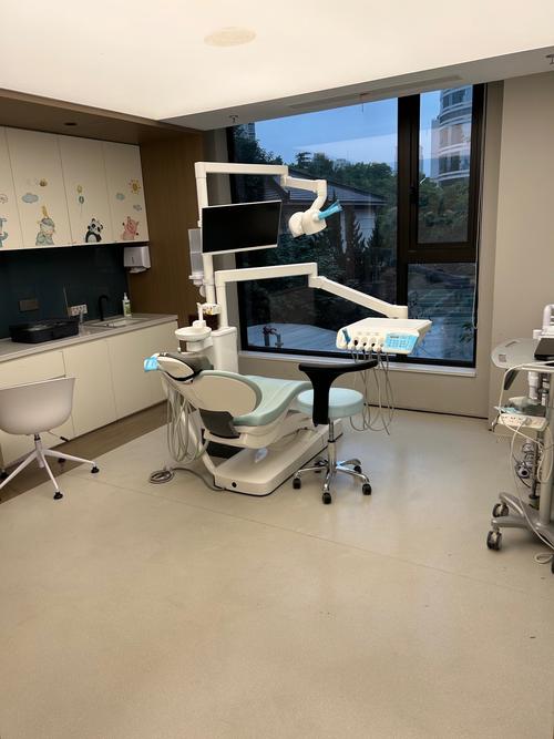 京溪南方医院牙齿正畸效果好不好？价格贵不贵？医生专业吗？适合哪些人群做？-图1