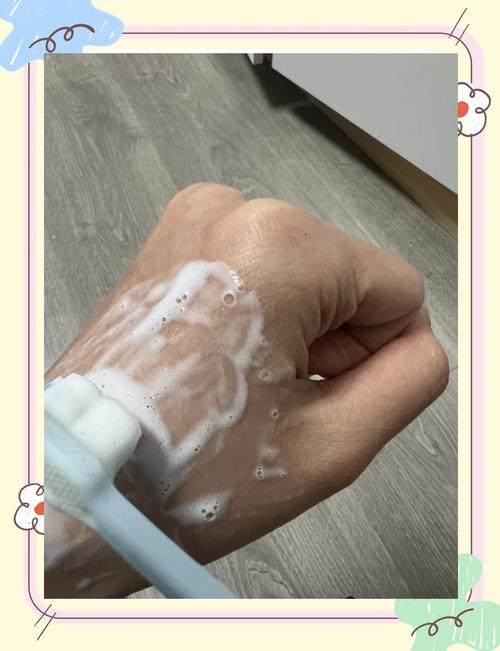 正畸调整期间刷牙到底能不能用牙膏?不同牙膏类型会影响矫正效果或牙齿健康吗?-图2 正畸调整期间刷牙到底能不能用牙膏?不同牙膏类型会影响矫正效果或牙齿健康吗?-图2