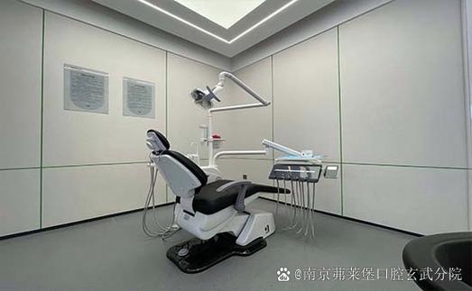 种牙医院怎么选？面对众多医院，资质、医生技术、价格和术后服务哪个才是重点？-图3