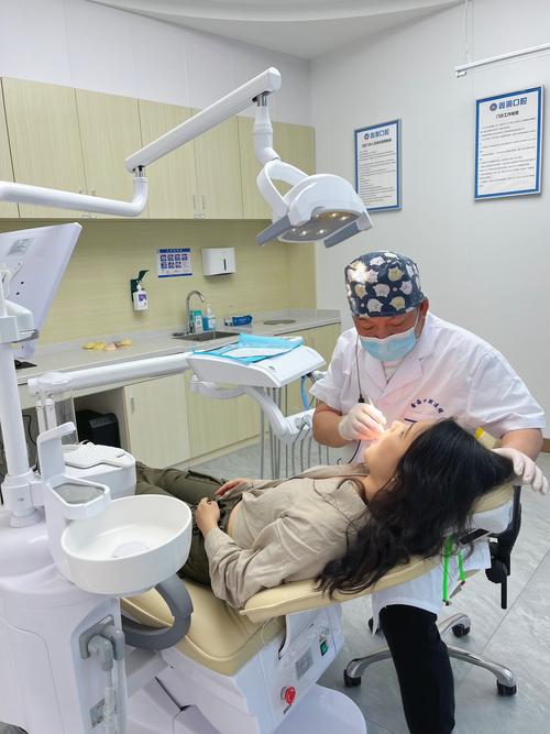 种牙前需要做哪些关键检查？不同口腔条件下的检查项目有何差异？-图2