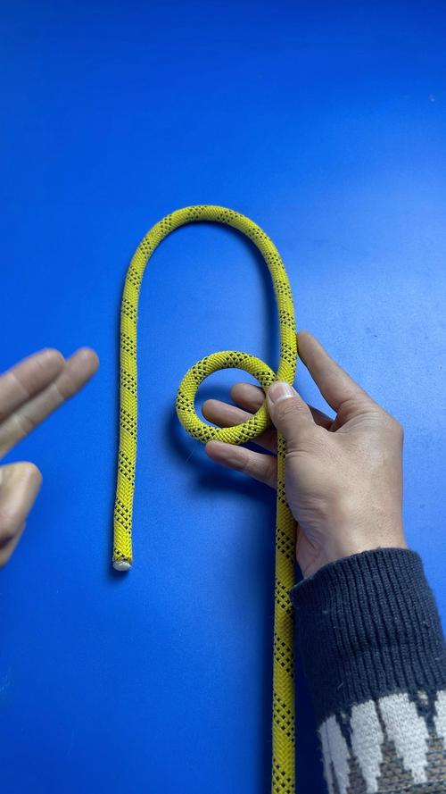 口腔打结如何运用压节技巧？操作要点有哪些？-图2