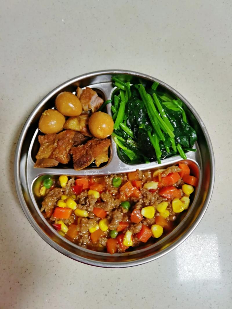 种植牙后多久能正常吃饭？时间因人而异吗？-图1