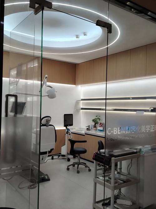 上海种牙公立哪家强？最好标准如何定？-图2