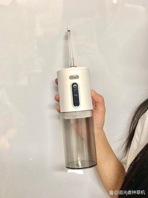 洁牙机如何正确去除牙冠?操作方法与步骤详解-图3 洁牙机如何正确去除牙冠?操作方法与步骤详解-图3