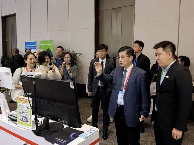 白玉兴谈正畸数码照相，临床应用关键在哪？-图1