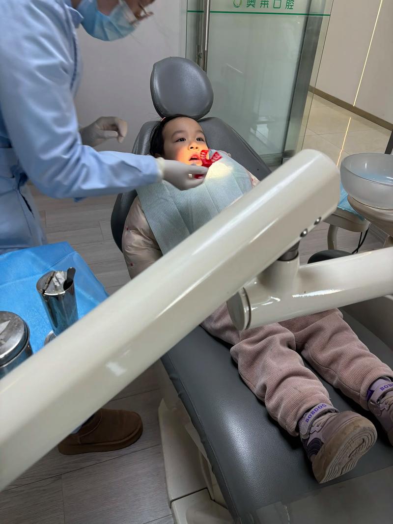 天津儿童医院牙齿正畸怎么选？哪些情况需做？-图3