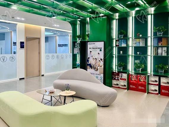 济南正畸医院哪家好？求真实口碑与效果推荐！-图1