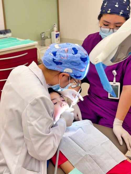 北大口腔正畸培训班有何独特课程优势？-图1