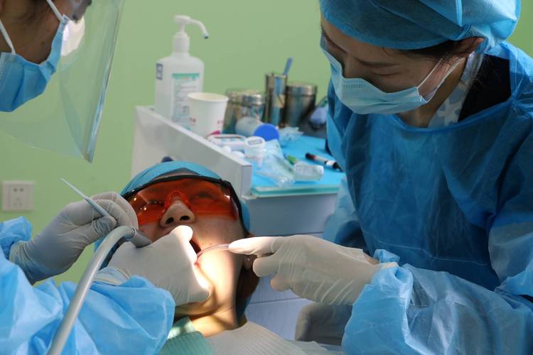 北京口腔正畸培训班-图3 北京口腔正畸培训班-图3