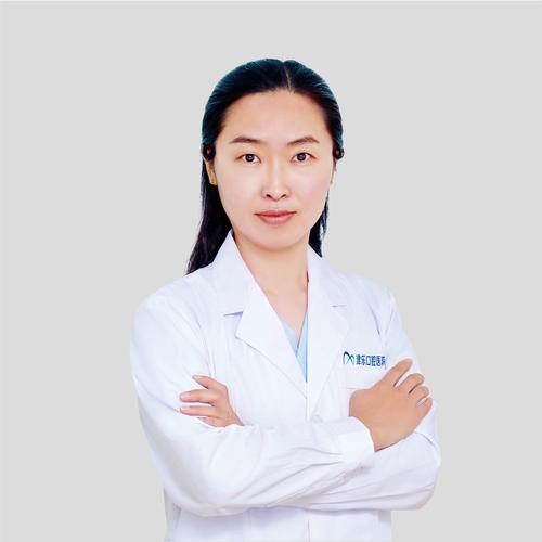 任蕾首医大正畸医生，专业背景与技术优势如何？-图3