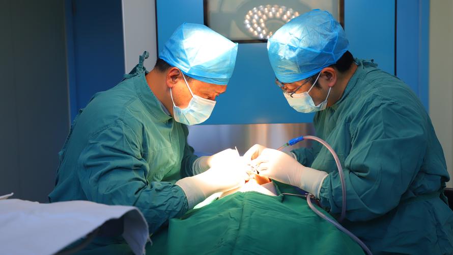 种牙手术过程复杂吗？疼多久？具体步骤有哪些？-图1