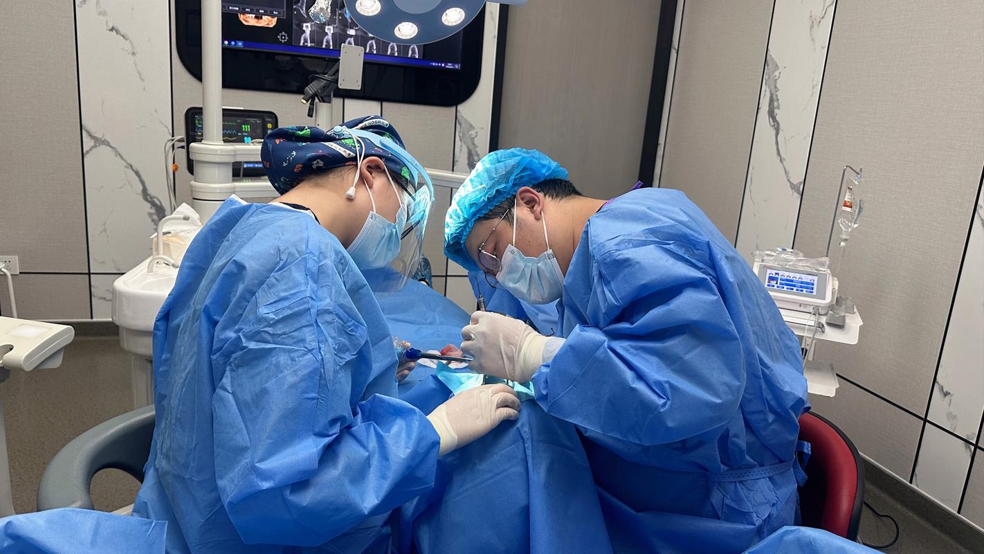 最新植牙技术视频-图2 最新植牙技术视频-图2