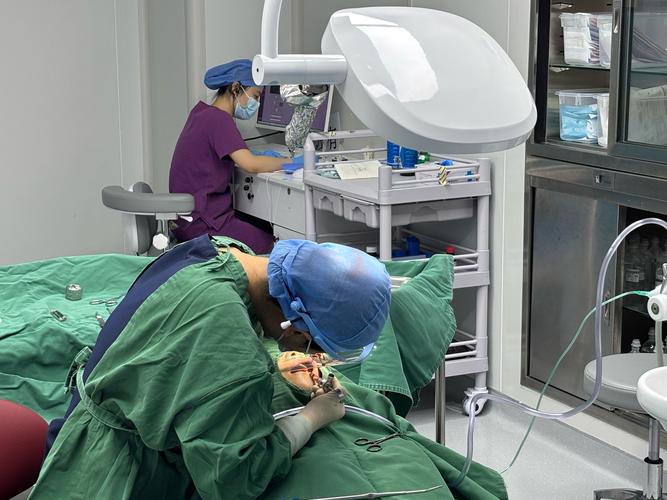 宁波口腔医院植牙效果怎样?价格贵不贵,靠谱吗?-图3 宁波口腔医院植牙效果怎样?价格贵不贵,靠谱吗?-图3