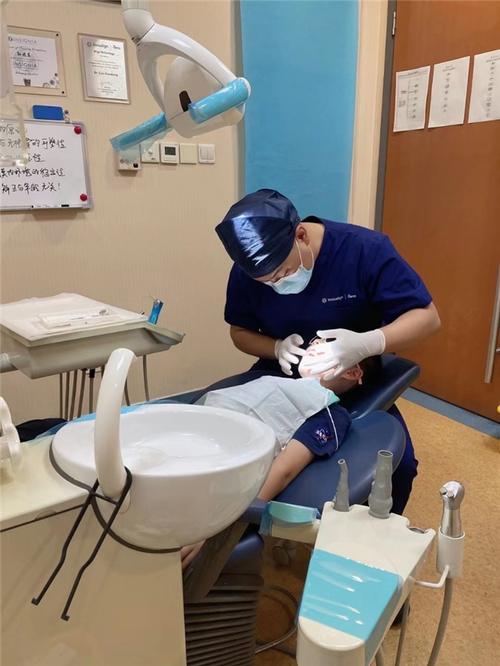 正畸医生 乌鲁木齐-图2