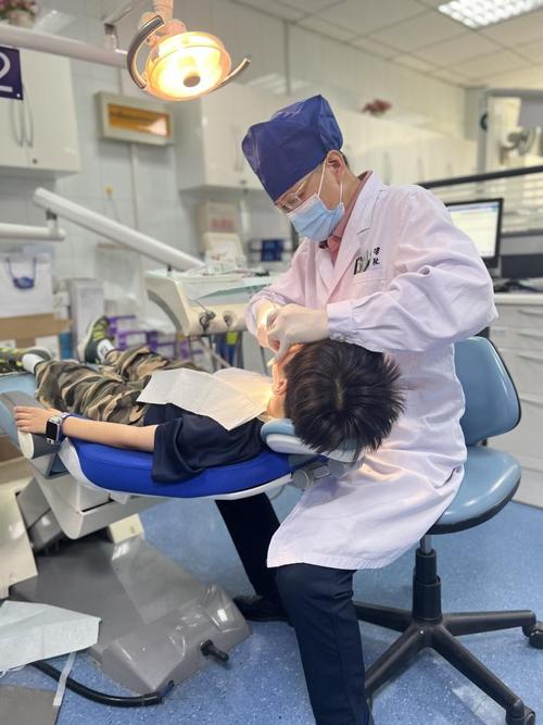 武汉口腔正畸医生怎么选?技术好的有哪些?-图2 武汉口腔正畸医生怎么选?技术好的有哪些?-图2