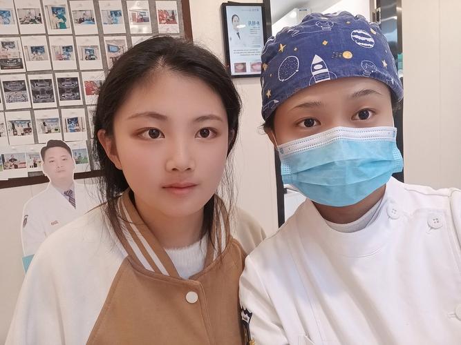 房兵正畸专家介绍-图3