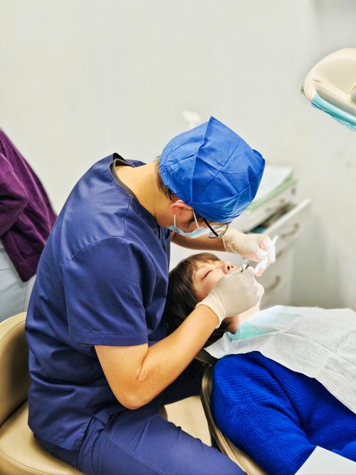 梅志强正畸视频讲什么？正畸效果靠谱吗？-图2