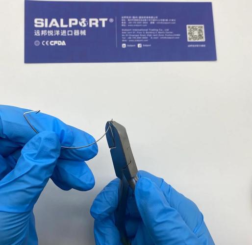 正畸钳带上飞机-图1