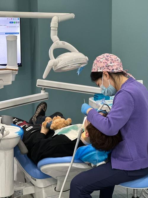 牙齿矫正小诊所可以吗-图1