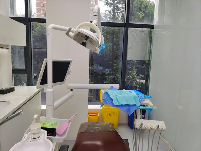 昆明口腔医院牙齿矫正效果如何?价格贵不贵?适合哪些人?-图1 昆明口腔医院牙齿矫正效果如何?价格贵不贵?适合哪些人?-图1