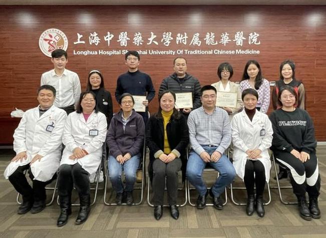 龙华医院有牙齿矫正服务吗？项目详情与流程解答-图3