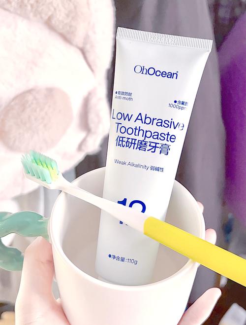 矫正牙齿时用什么牙膏？正畸期间牙膏选择有讲究吗？-图1